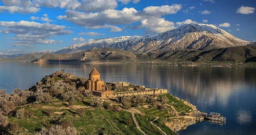  Doğunun İncileri(UÇAKLI)